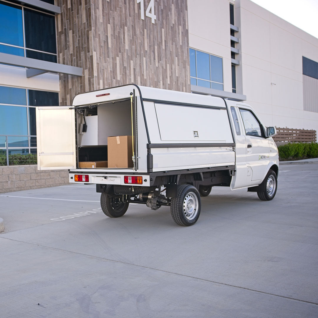 vv-extcab-delivery-1080x1080-gallery.jpg